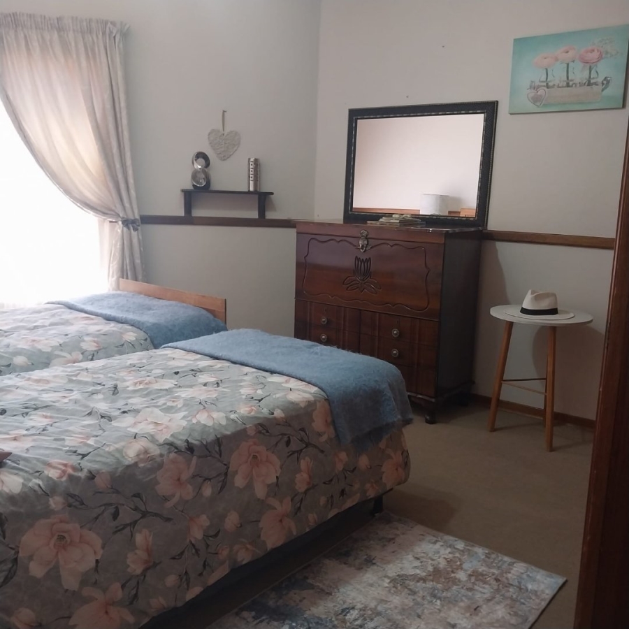 5 Bedroom Property for Sale in El Toro Park Northern Cape